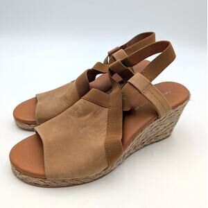 Andre Assous Nalik Wedge Sandal Elastic Strap Women's Brown Size US8.5M EU39